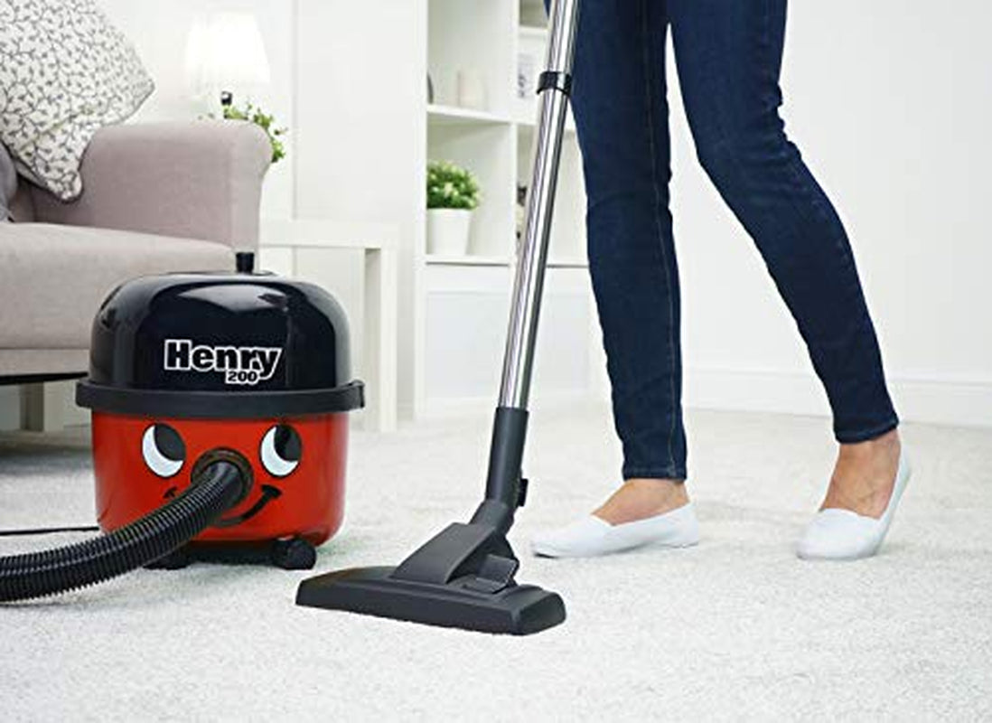 Henry Bagged Cylinder Vacuum
